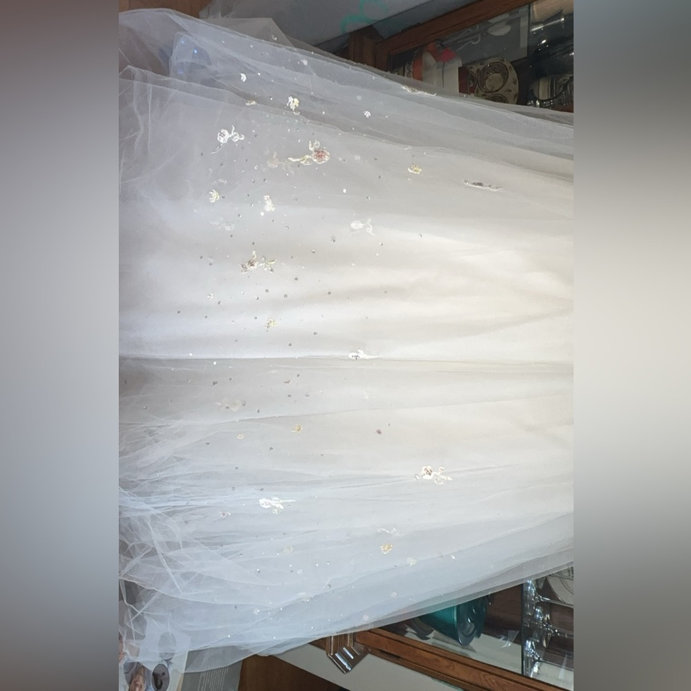 Mori lee By Madeline Gardner Floral Embroidery beaded dress size(9/10) on tag - Picture 6 of 8